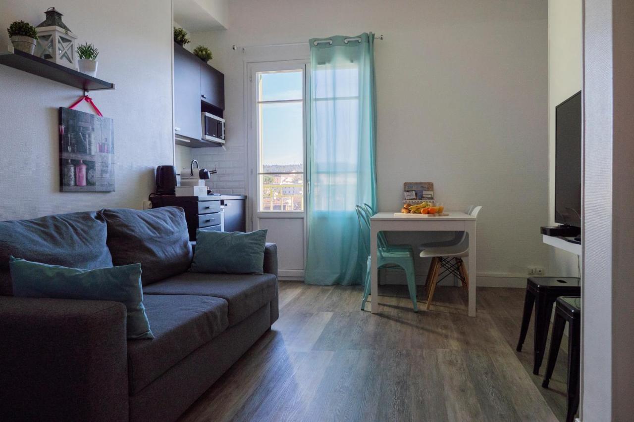 Appartement Le Panoramique Salonais Extérieur photo