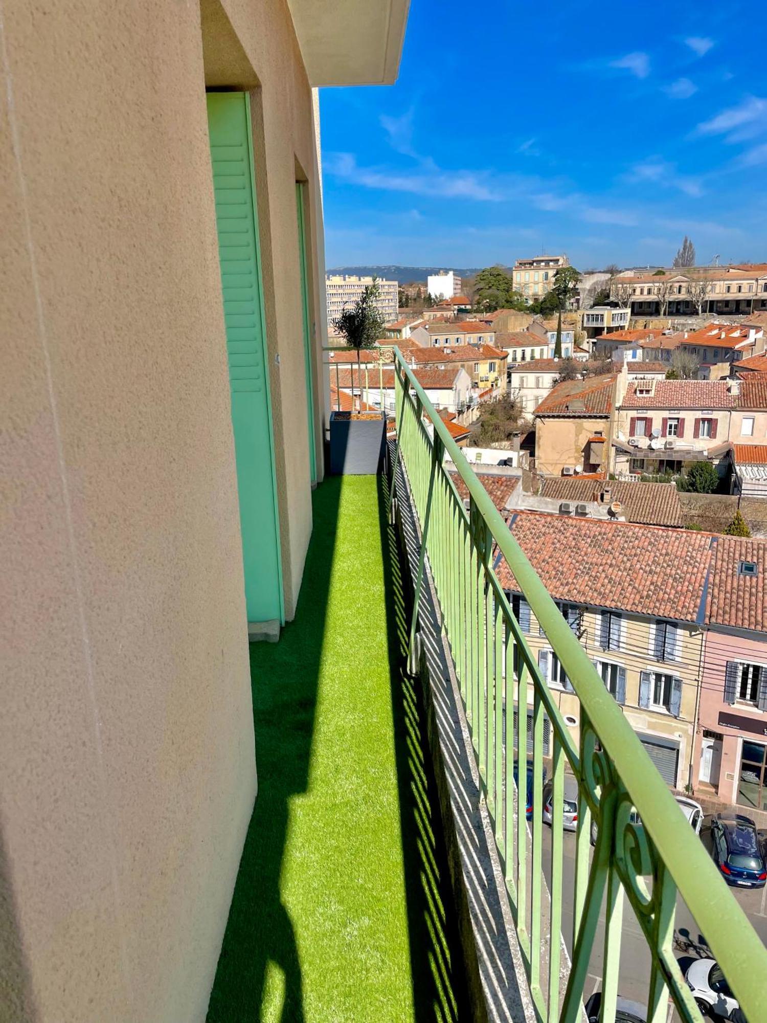 Appartement Le Panoramique Salonais Extérieur photo